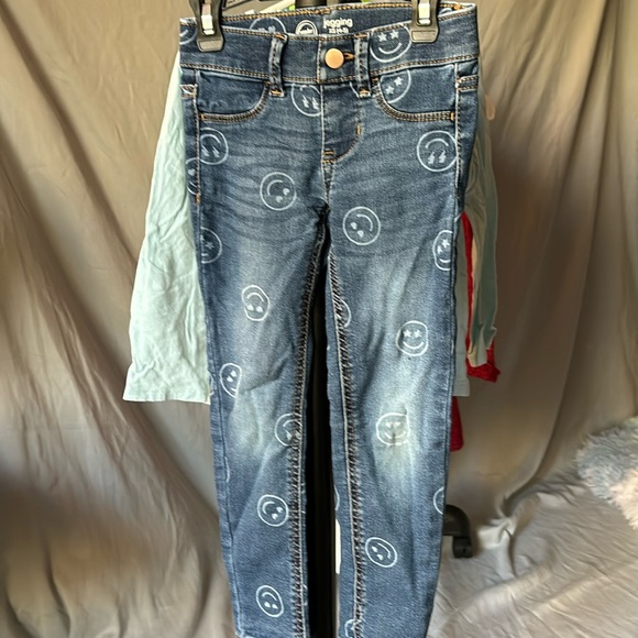 Smiley face jeans - Picture 1 of 3